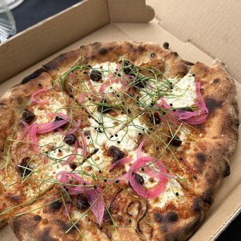 PiiZaa - Onion trio - Pizza Near Me - Torrance, California PiiZaa - Onion trio - Pizza Near Me - Torrance, California