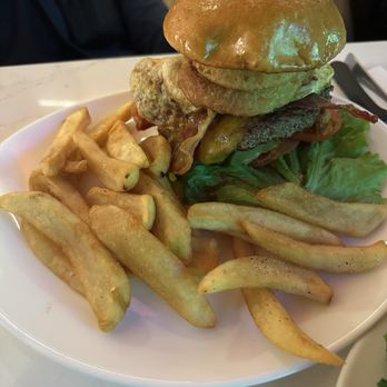 Ellis Island BBQ - Hangover Burger - American Near Me - Las Vegas, Nevada