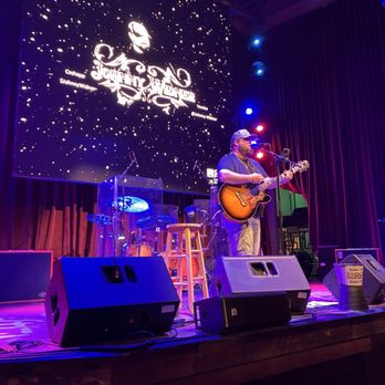 Ole Red - "Johnny Winder" playing most excellent cover song. - Music Venues Near Me - Gatlinburg, Tennessee