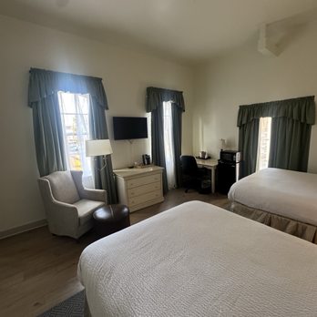 Linden Row Inn - Hotels Near Me - Richmond, Virginia Linden Row Inn - Hotels Near Me - Richmond, Virginia