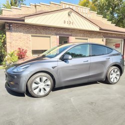 Lakeside Auto Rebuilders - 2022 Tesla Model Y