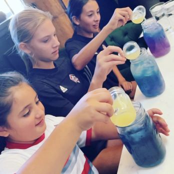 Toast Kitchen & Bar - Flying unicorn tea lemonade - Breakfast & Brunch Near Me - Brea, California
