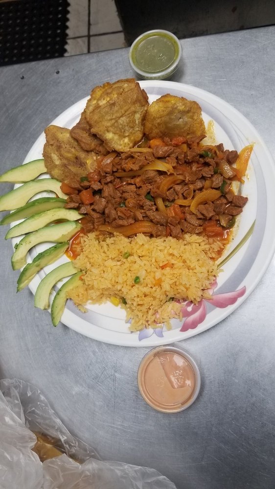 Los Compadres Restaurant & Bar