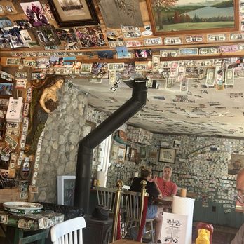 Covalt Station - half of the tiny place. - Cocktail Bars Near Me - Milford, Ohio