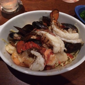 Red Lobster - Bar Harbor Lobster Bake - Seafood Near Me - Orlando, Florida