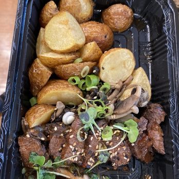 Tsunami - Short ribs for $16, the picture on their website site is of four ribs which would be the size of the plate. This looks to be less than 4 oz - Ramen Near Me - Frederick, Maryland