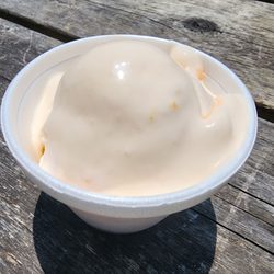 Sunshine Farm - Peach ice cream