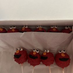 Sue's Pops To Cakes - Elmo cake pops
