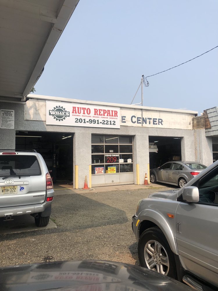 WILLY’S AUTO REPAIR Updated September 2024 209 Ridge Rd, North