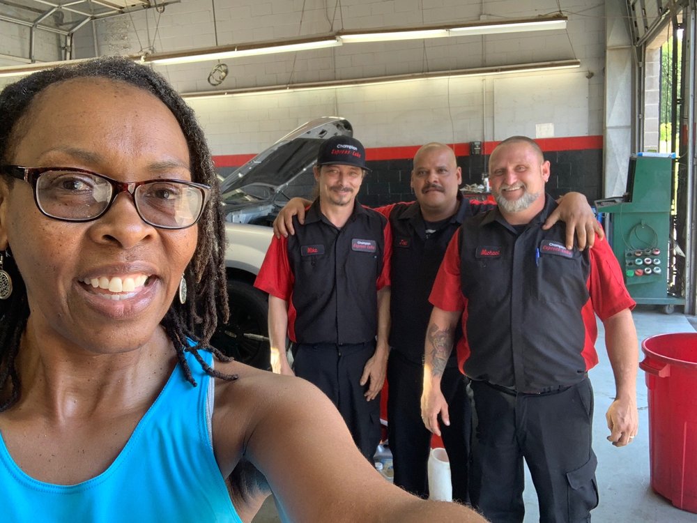 CHAMPION EXPRESS LUBE 14 Reviews Windshield