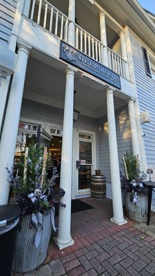 Deep Roots Wine Market & Tasting Room by null