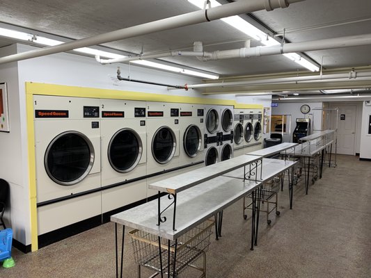 Litchfield Laundry