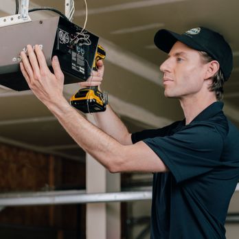 Precision Garage Door Service - Garage Door Services Near Me - Hickory, North Carolina Precision Garage Door Service - Garage Door Services Near Me - Hickory, North Carolina