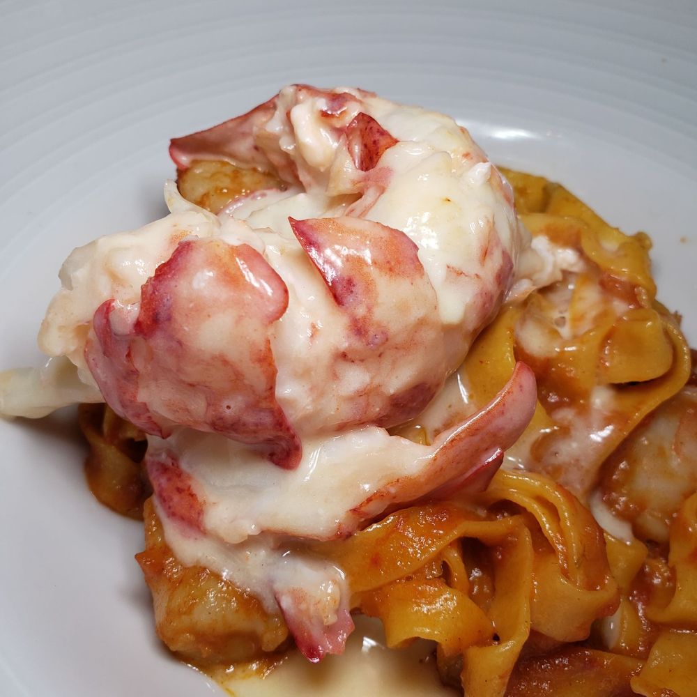Café Frank - Lobster Tail & Fettuccini - Cafes Near Me - Charlottesville, Virginia