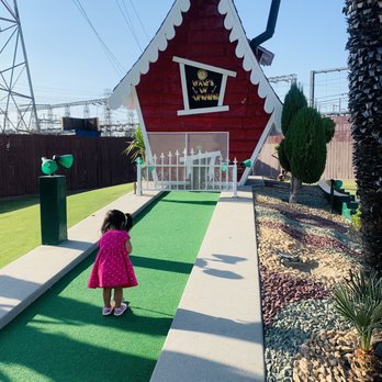 Golf n' Stuff - Course 1 hole - Amusement Parks Near Me - Norwalk, California Golf n' Stuff - Course 1 hole - Amusement Parks Near Me - Norwalk, California