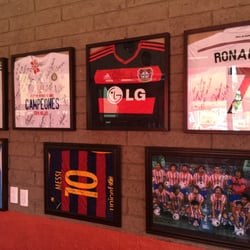 Massi - No dejes ve ver el muro de estrellas del deporte