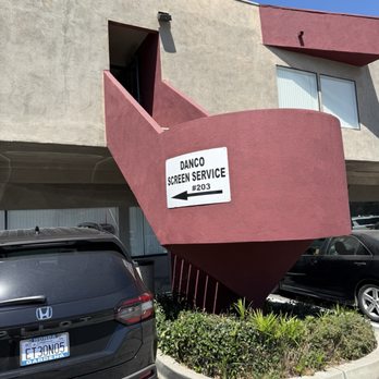 Danco Screen Service - Walk up the stairs and turn left down the hallway - Windows Installation Near Me - Lomita, California Danco Screen Service - Walk up the stairs and turn left down the hallway - Windows Installation Near Me - Lomita, California