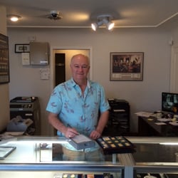 Center Street Gold & Silver - Dennis Johnson, Owner