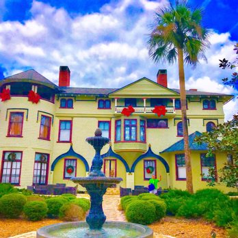 Stetson Mansion - Landmarks & Historical Buildings Near Me - DeLand, Florida Stetson Mansion - Landmarks & Historical Buildings Near Me - DeLand, Florida