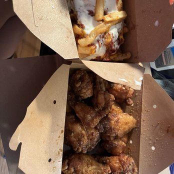 10Q Chicken - Korean BBQ wings and Bacon Ranch Cheese Fries - Chicken Shop Near Me - Evanston, Illinois 10Q Chicken - Korean BBQ wings and Bacon Ranch Cheese Fries - Chicken Shop Near Me - Evanston, Illinois