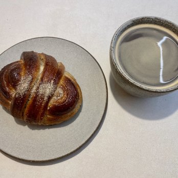 La Cabra - Bakeries Near Me - New York, New York