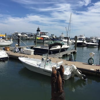 Fresh Salt - Marina - Seafood Near Me - Old Saybrook, Connecticut