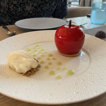 Knife & Spoon - The Apple dessert- must try! - Seafood Near Me - Orlando, Florida Knife & Spoon - The Apple dessert- must try! - Seafood Near Me - Orlando, Florida