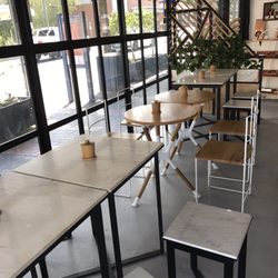 Little Giant Roasters - Trendy seating
