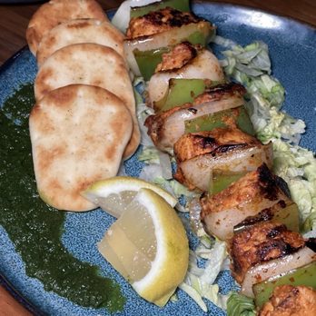 Moonbeam Lounge - Grilled Chicken - Lounges Near Me - Burlington, Ontario