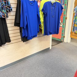 Eileen's of Tucson - Clothing