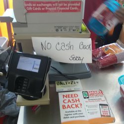 The store isnt giving cash back on debit cards even though Family Dollat allows cashback