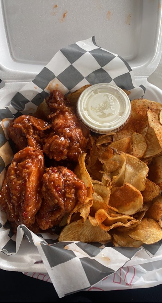 WINGZ ON WHEELZ Updated October 2024 17 Photos & 11 Reviews