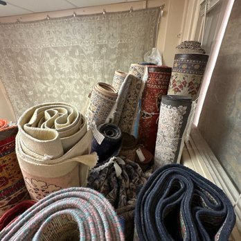 Authentic Art Gallery - Persian Nain - Carpeting Near Me - Laguna Beach, California