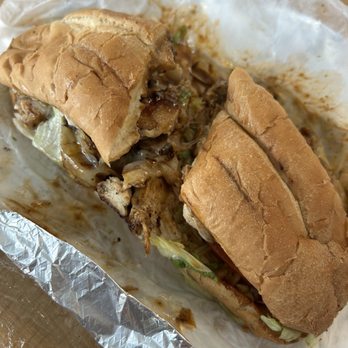 GW Delicatessen - Jerk Chicken Sandwich - Delis Near Me - Washington, DC, District of Columbia