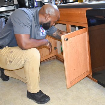 On Deck Inspections - Inspecting the plumbing of this home - Home Inspectors Near Me On Deck Inspections - Inspecting the plumbing of this home - Home Inspectors Near Me