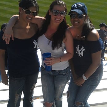 Yankee Stadium - Stadiums & Arenas Near Me - Bronx, New York