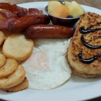 Tutti Frutti - Common American breakfast. - Breakfast & Brunch Near Me - Quebec City, Quebec