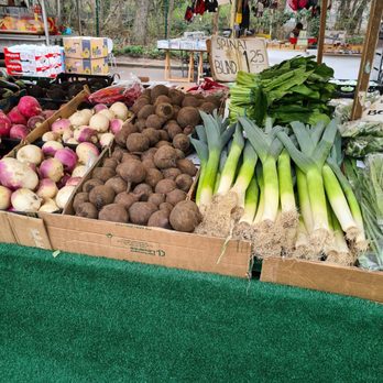 Crellemarkt - Different vegetables. - Farmers Market Near Me - Berlin, BE Crellemarkt - Different vegetables. - Farmers Market Near Me - Berlin, BE