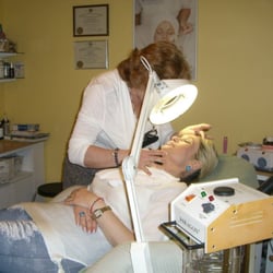 Eleta Salon - Electrolysis
