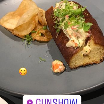 Gunshow - Lobster roll - New American Near Me - Atlanta, Georgia Gunshow - Lobster roll - New American Near Me - Atlanta, Georgia