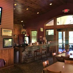 Smoky Mountain Country Club - Persimmon Grille Interior