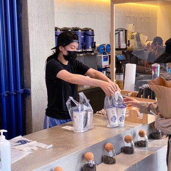 Teazzi Tea Shop - Bubble Tea Near Me - Long Island City, New York Teazzi Tea Shop - Bubble Tea Near Me - Long Island City, New York