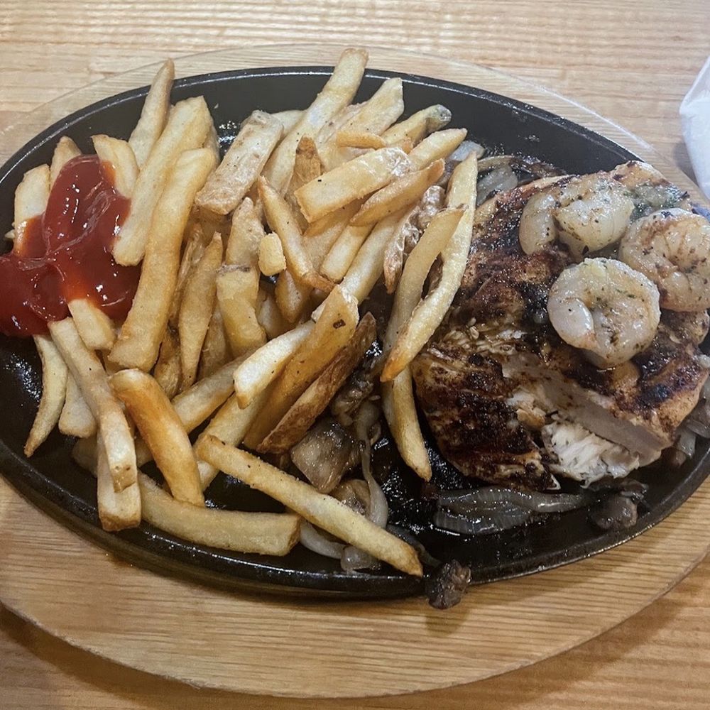 Applebee's Grill + Bar - American Near Me - La Habra, California Applebee's Grill + Bar - American Near Me - La Habra, California