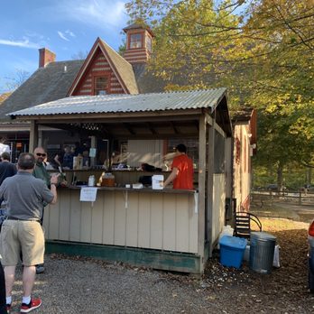 B.F. Clyde's Cider Mill - Kettle Corn Booth - Cideries Near Me - Mystic, Connecticut