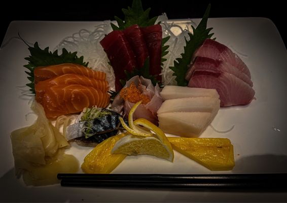 Umi Fine Japanese & Asian Cuisine by null