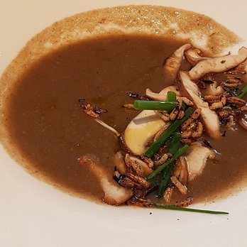 Canoe - Wild Mushroom Soup - Canadian (New) Near Me - Toronto, Ontario