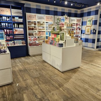 Bath & Body Works - Body care - Cosmetics & Beauty Supply Near Me - Culver City, California Bath & Body Works - Body care - Cosmetics & Beauty Supply Near Me - Culver City, California