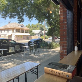 Mast Coffee - Front view - Coffee & Tea Near Me - Sacramento, California