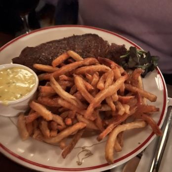 Bistro de Ville - French Near Me - Scarsdale, New York