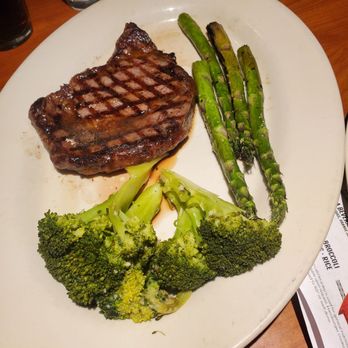 Black Angus Steakhouse - Rib eye steak, asparagus, and broccoli - Steakhouses Near Me - Glendale, Arizona Black Angus Steakhouse - Rib eye steak, asparagus, and broccoli - Steakhouses Near Me - Glendale, Arizona